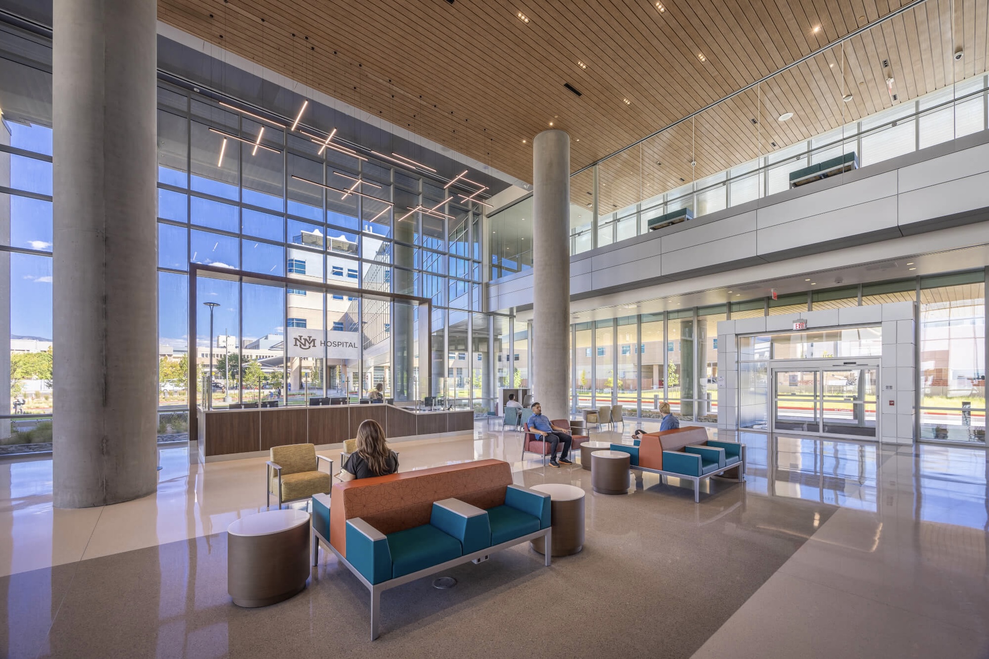 UNMH Critical Care Tower SWG&G High Res