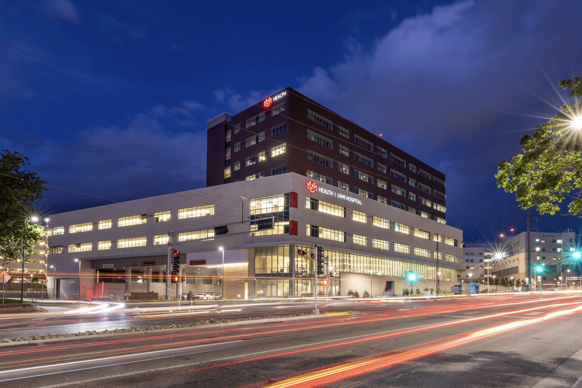 UNMH Critical Care Tower SWG&G High Res